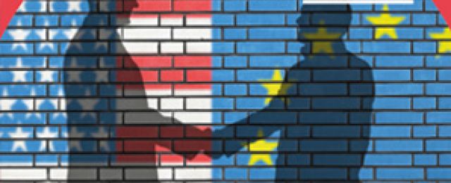 2 silhouettes devant drapeaux US et Europe